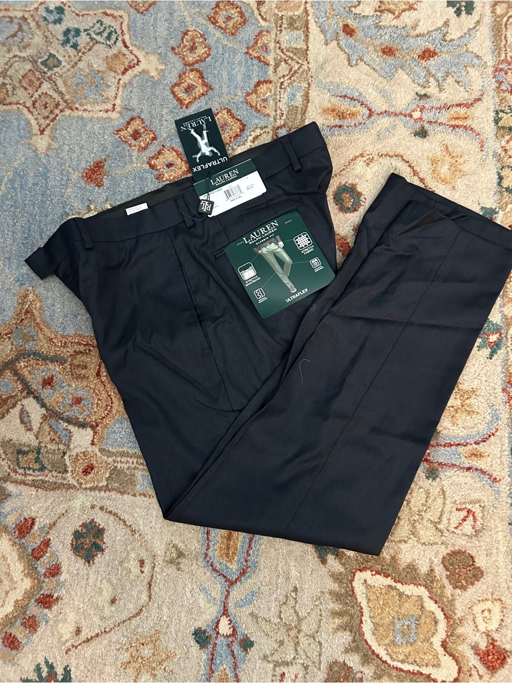 Lauren Ralph Lauren Men’s navy Dress Pants